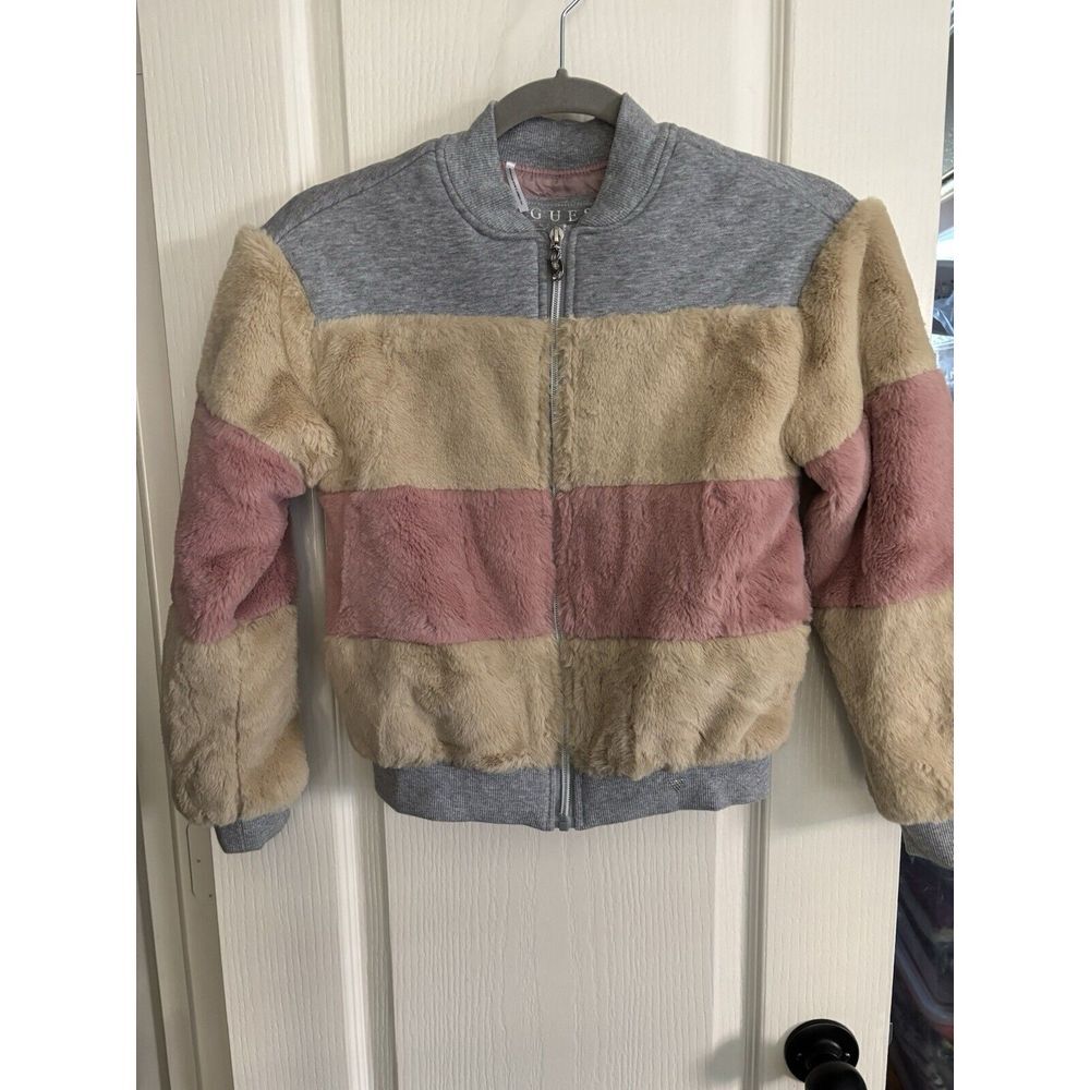 GUESS. Girls Large 14. Faux Fur Jacket. Great Condition Super Cute. (2401)